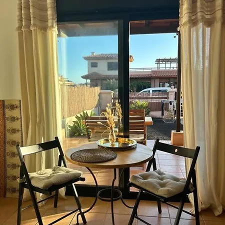 Charming Casa In Majanicho לאחארס